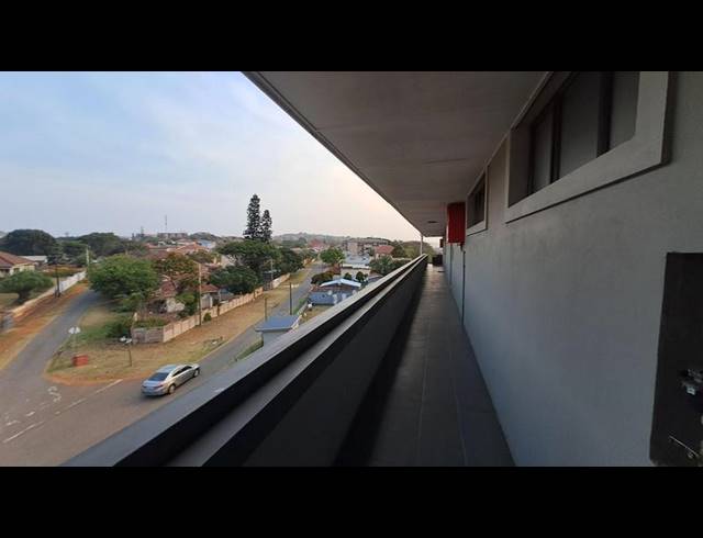 2 BEDROOM PROPERTY TO RENT IN BLUFF